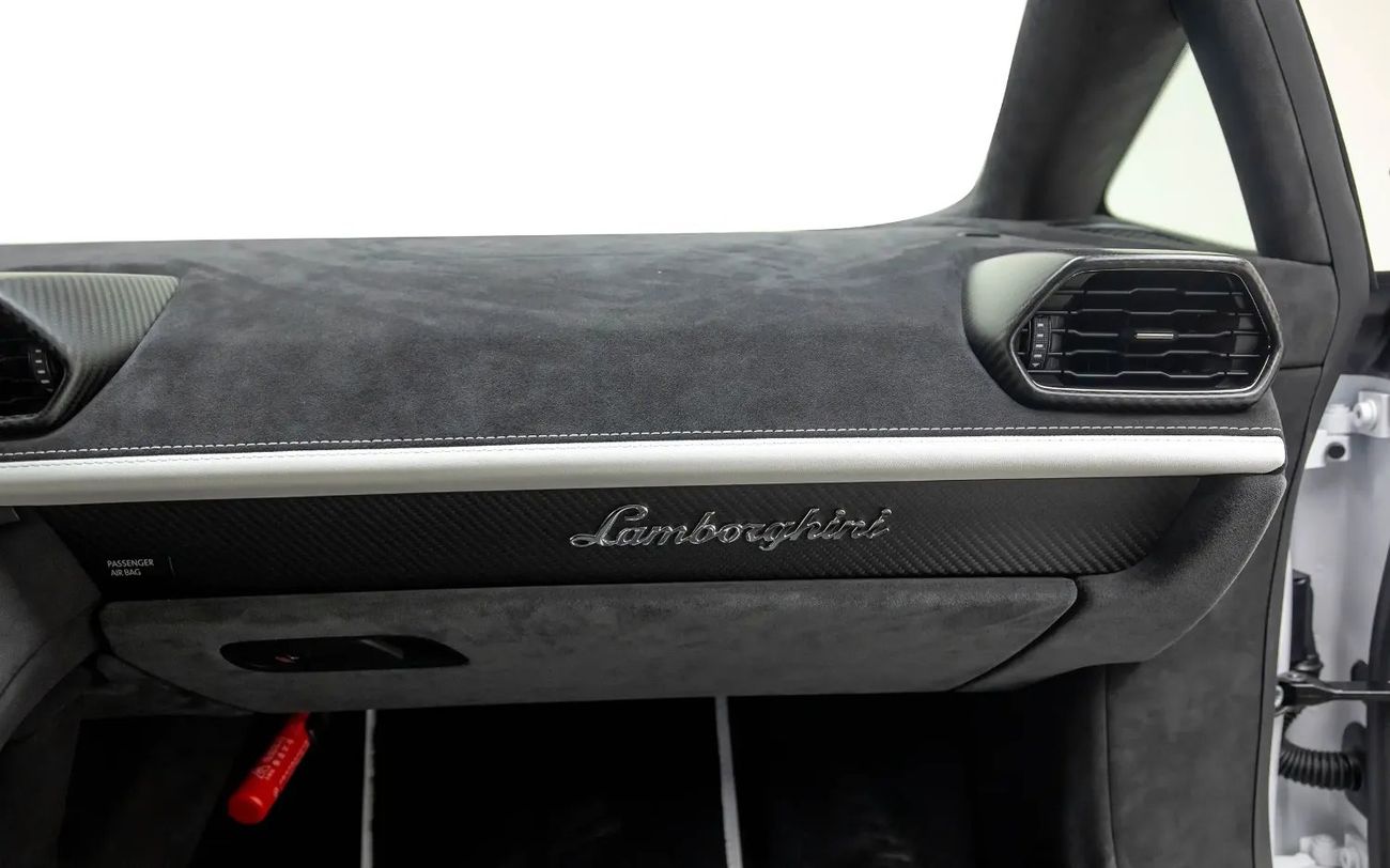 لامبورغيني هوراكان Sterrato LP 610-4 - Japanese Spec