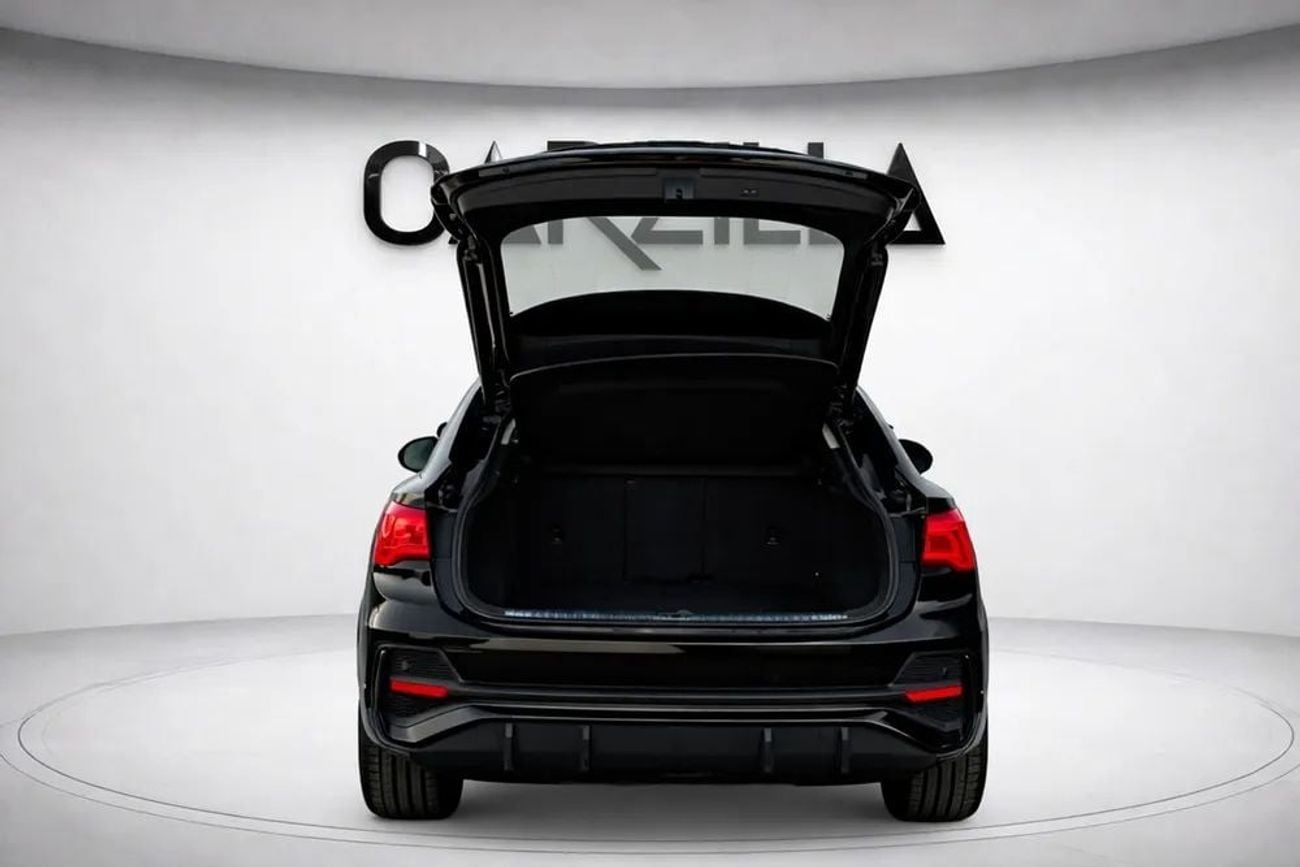 Audi Q3 S-LINE 40 TFSI S Line 2.0L 4WD  AED 1,958 l 0% Down Payment l 40 TFSI S Line Quattro l Full Al