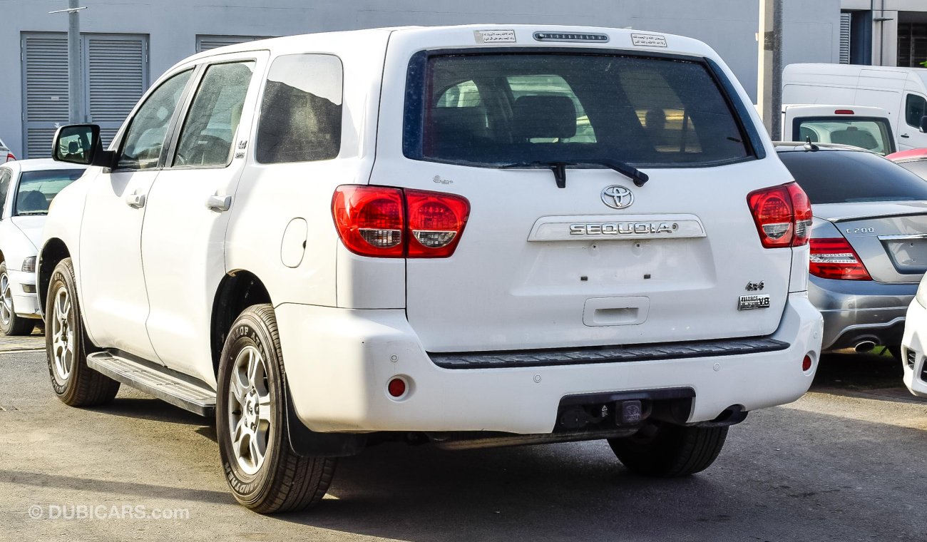 Toyota Sequoia 5.7L SR5