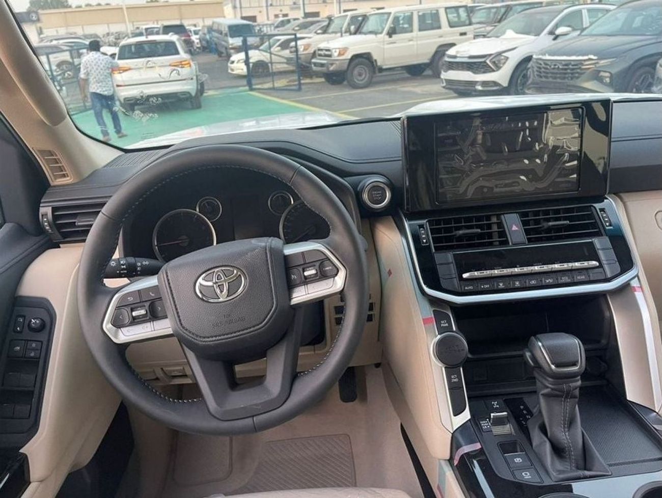 Toyota Land Cruiser 4.0L PETROL 2024 GCC