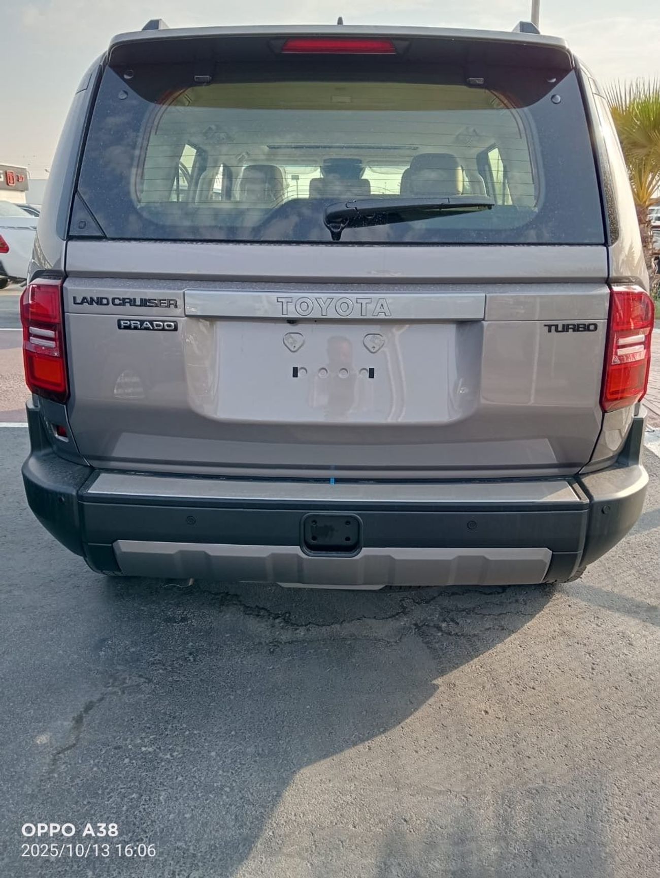 تويوتا برادو 2.8 L