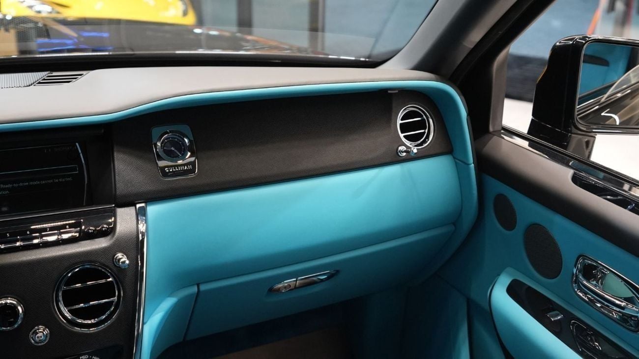 رولز رويس كولينان Black Badge Kit | 2023 | Brand New | 0 Km | Full Option | Service Contract