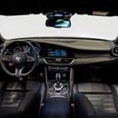Alfa Romeo Giulia AED 4,024 P.M • 0% Downpayment •  Alfa Romeo Giulia Quadrifoglio • Agency Warranty