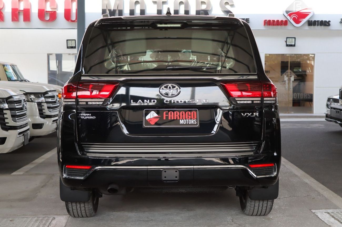 Toyota Land Cruiser 2025 LAND CRUISER VXR 3.5 TWINTURBO FULLY LOADED **التصدير فقط خارج الخليج***