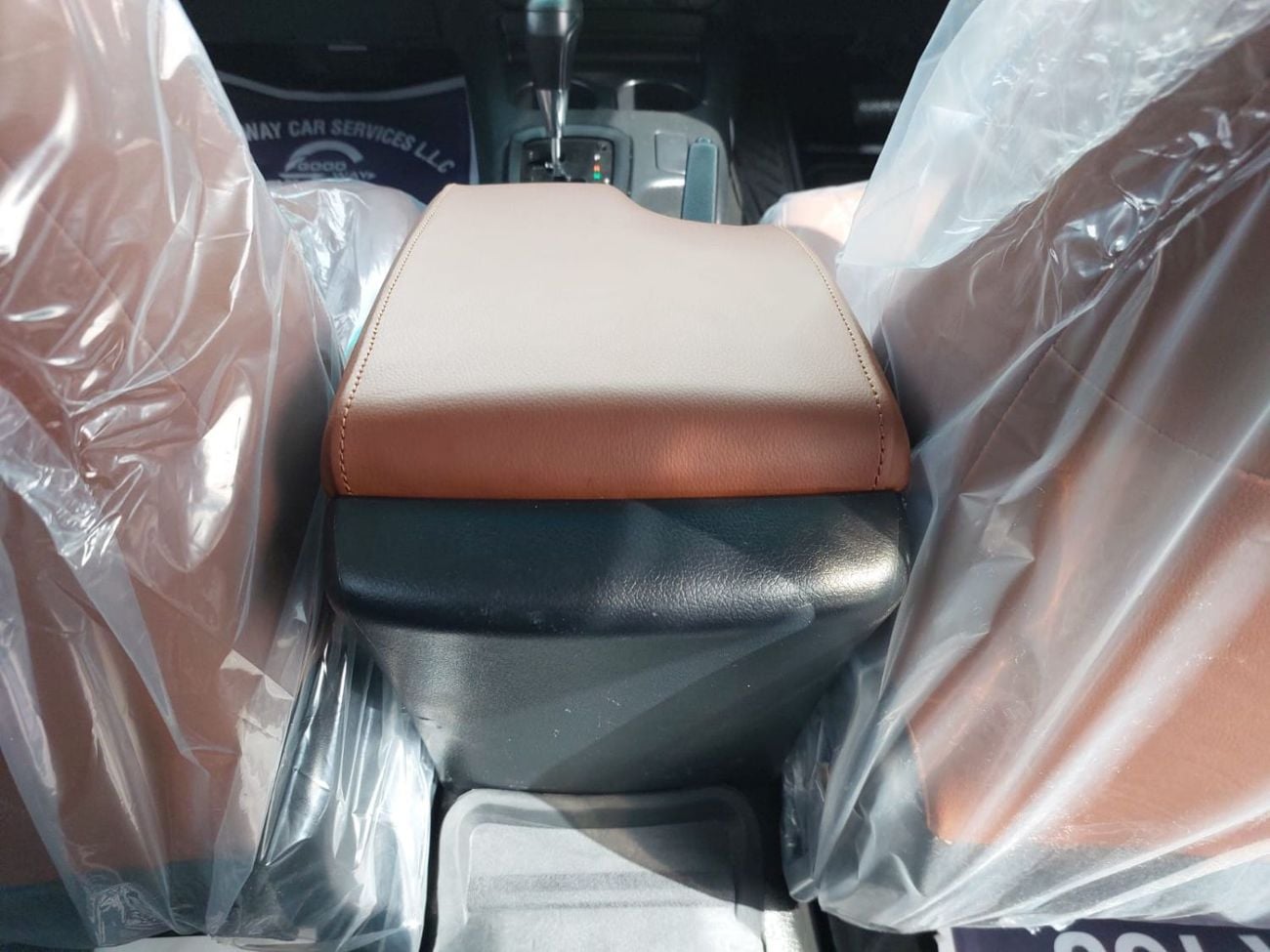 Toyota Hilux (RAMADAN OFFER) TOYOTA HILUX PICKUP RHD 2022 MODEL 2.4 L DIESEL AUTOMATIC(PM70393)