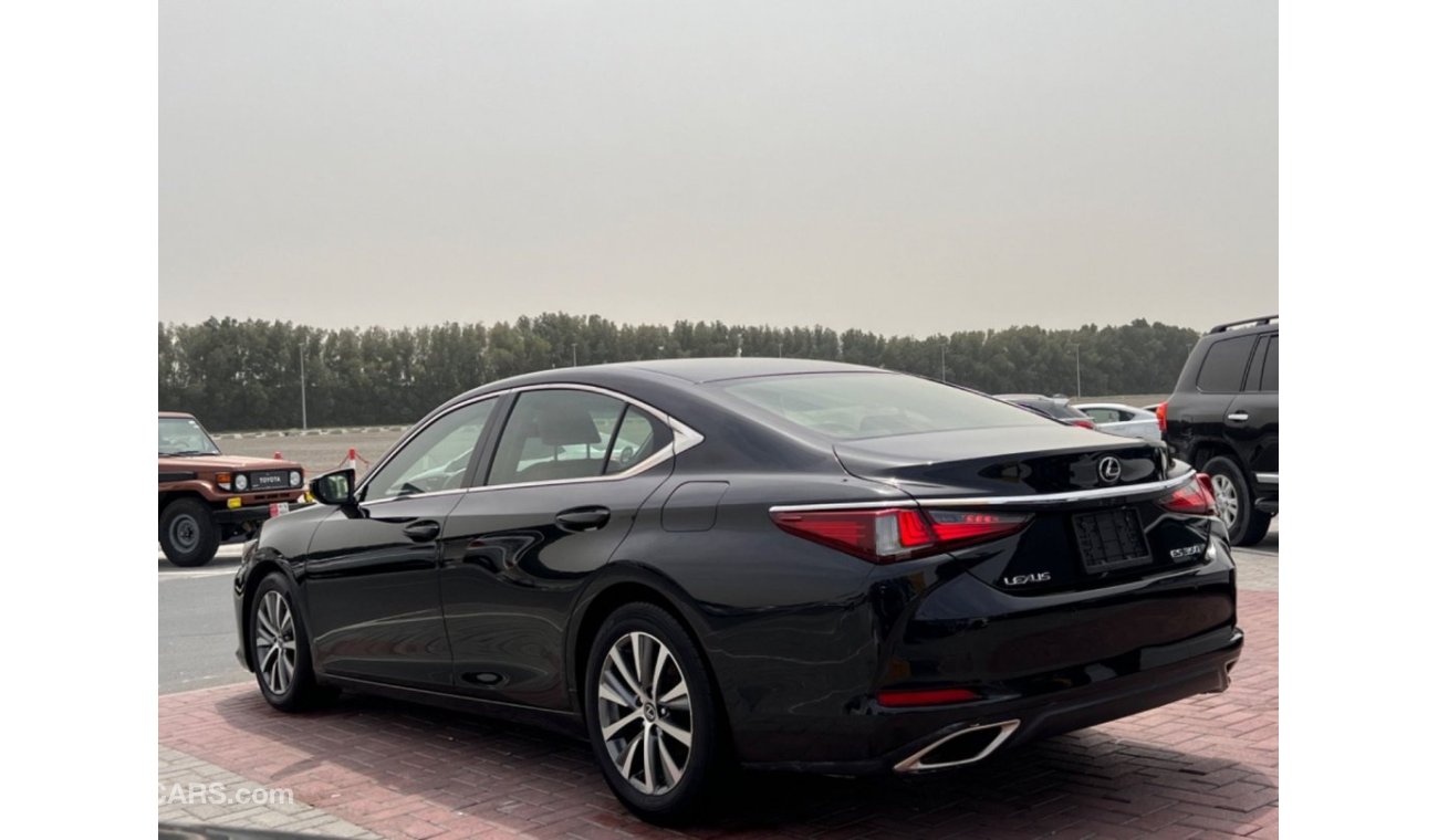 Lexus ES350 Platinum GCC