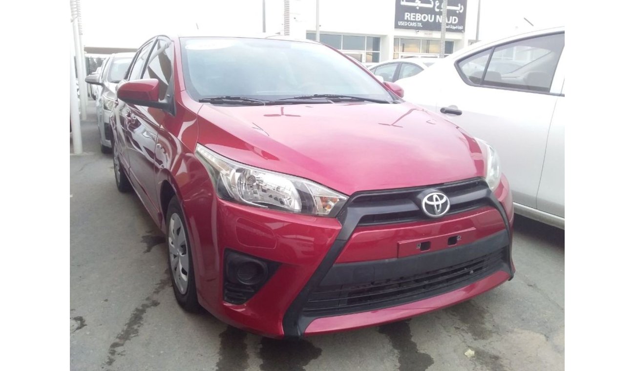 Toyota Yaris Toyota Yaris Hatchback 1.3 2015 GCC