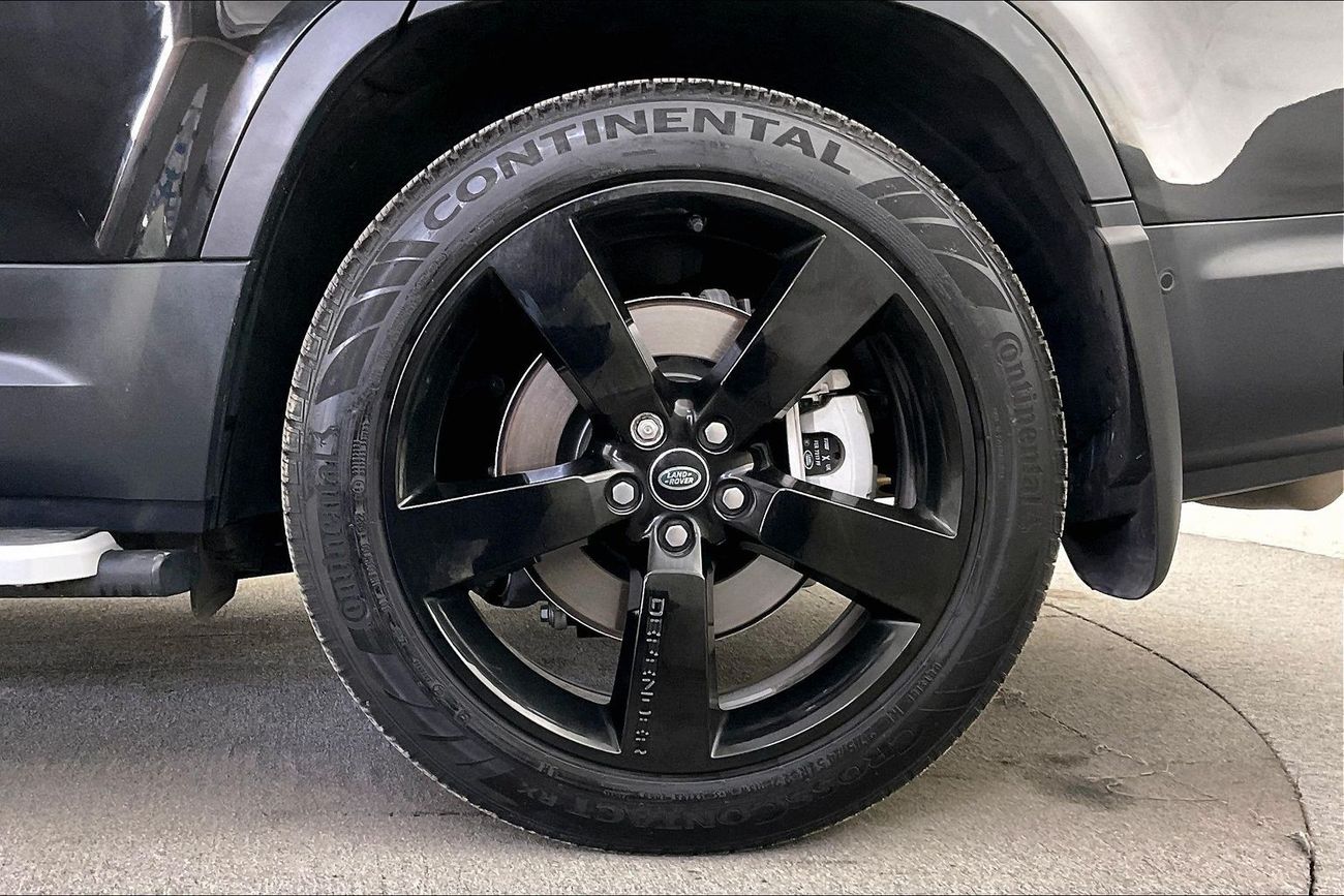 لاند روفر ديفندر P400 130 HSE | National Day Celebration | شامل الضمان | 0 ﺪﻔﻋﺓ ﺃﻮﻟﻯ