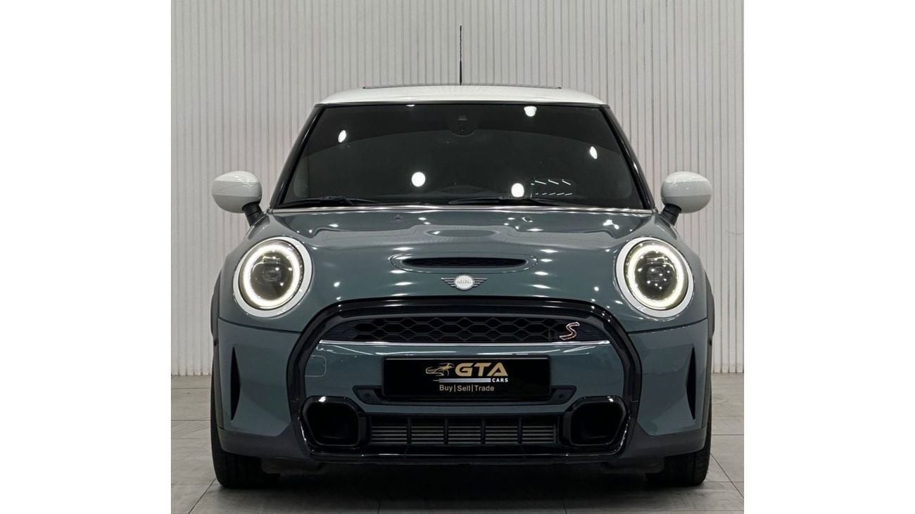 Mini Cooper S 2023 Mini Cooper S Multi-Tone Special Edition, 3 Years BMW Warranty + Service Pack, GCC