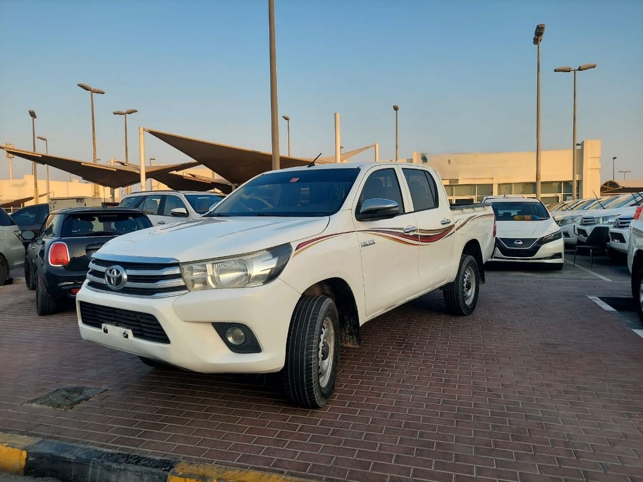 Toyota Hilux DC 2.4L 4WD DIESEL MANUAL TRANSMISSION