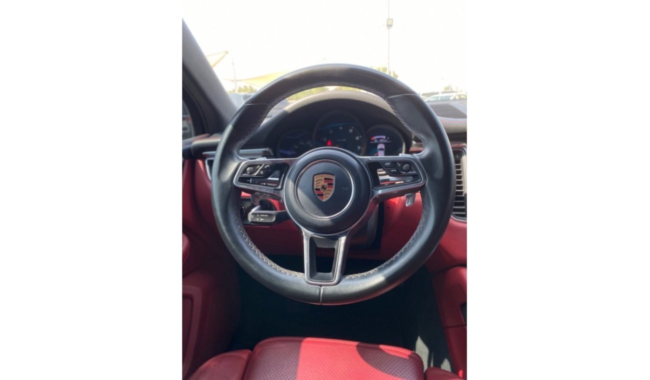 Porsche Macan S Porsche MACAN S