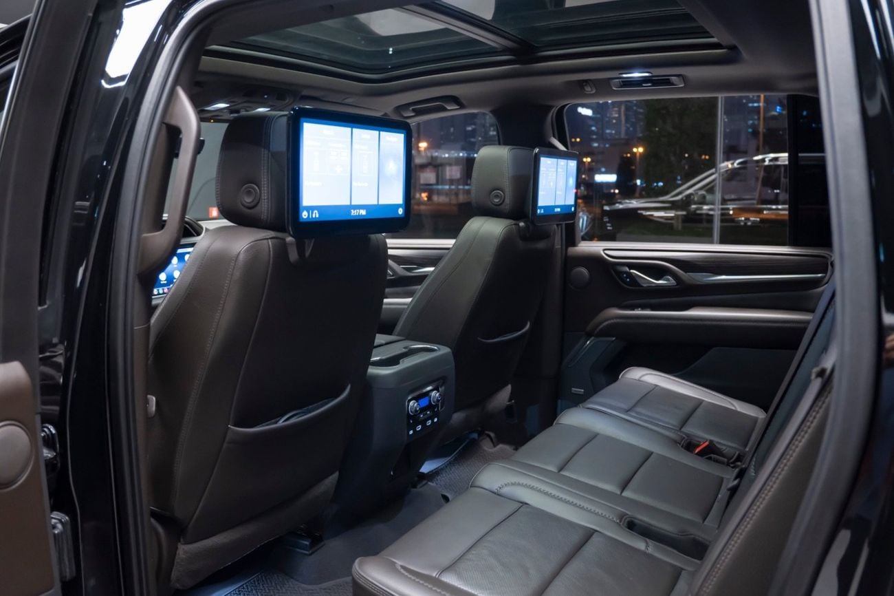 GMC Yukon Denali 6.2L (9 Seater)