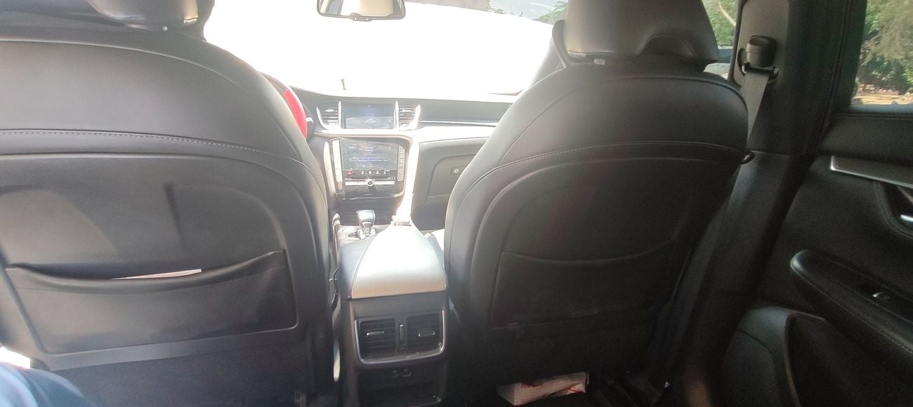 إنفينيتي QX55 LUXE