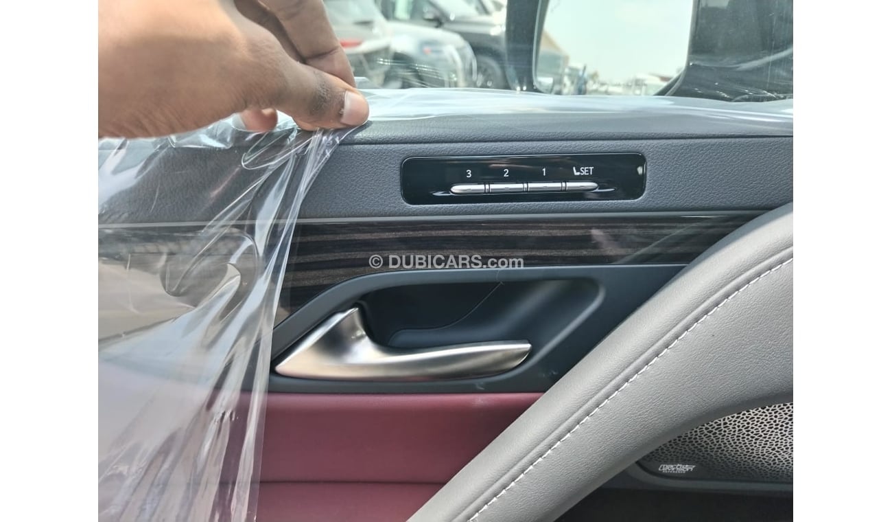 Lexus LX 600 Lexus LX 600 Signature with Mark Levinson 25 SPEAKERS BLACK 2023