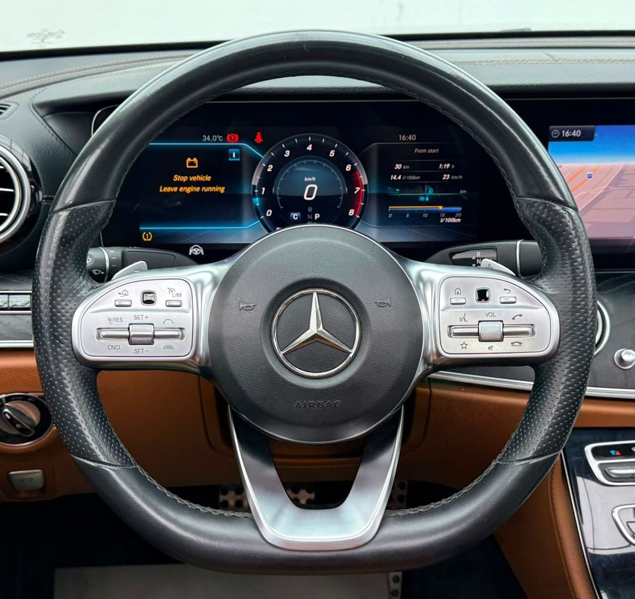 Mercedes Benz E300 AVANTGARDE SPORT 2019 Mercedes Benz E300, Warranty, Full Service History, Fully Loaded, Excellent Condition, GCC