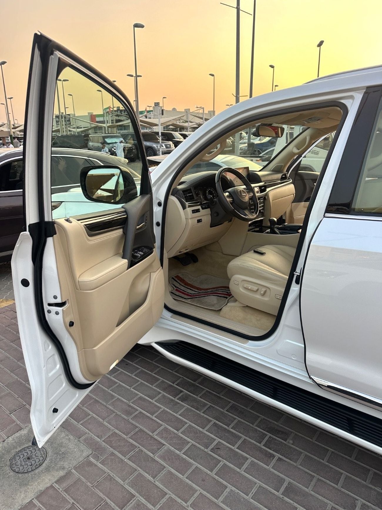 Lexus LX570 PRESTIGE