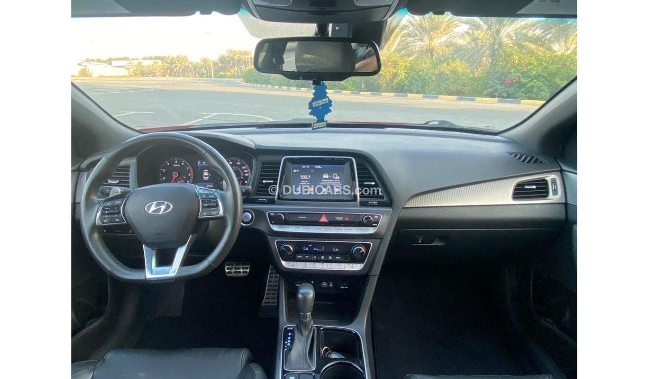 هيونداي سوناتا Hyundai Sonata Sport 2018 2.4L V4 US Full Options - Perfect Condition