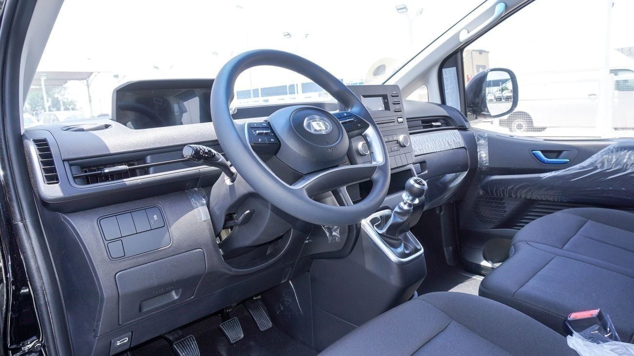 Hyundai Staria HYUNDAI STARIA DIESEL 2025