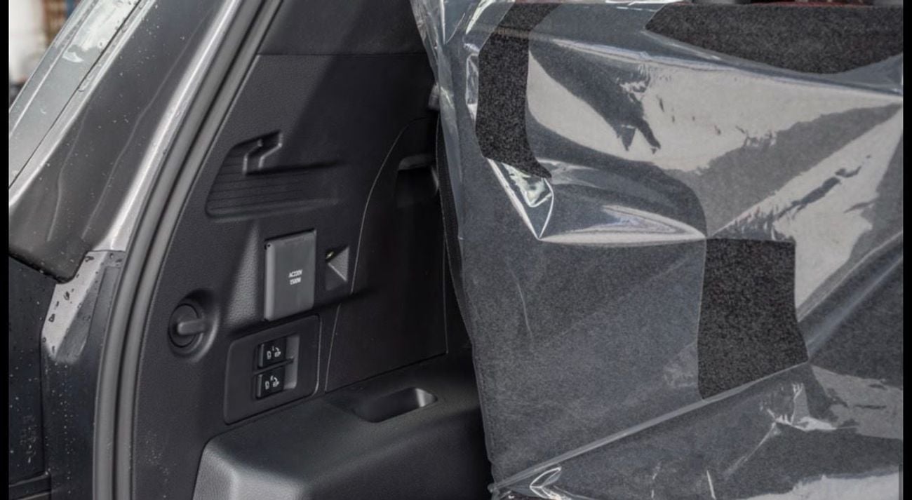 Lexus LX 700h LEXUS LX700 HEV 3.5L PETROL HYBRID 2026 GCC