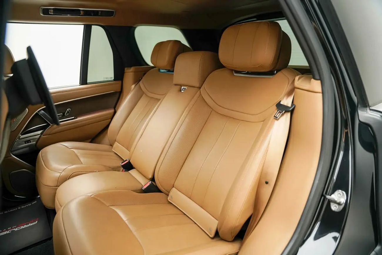 Land Rover Range Rover LWB Autobiography P400 3.0L P530 AUTOBIOGRAPHY WITH WARRANTY AND SERVICE CONTRACT