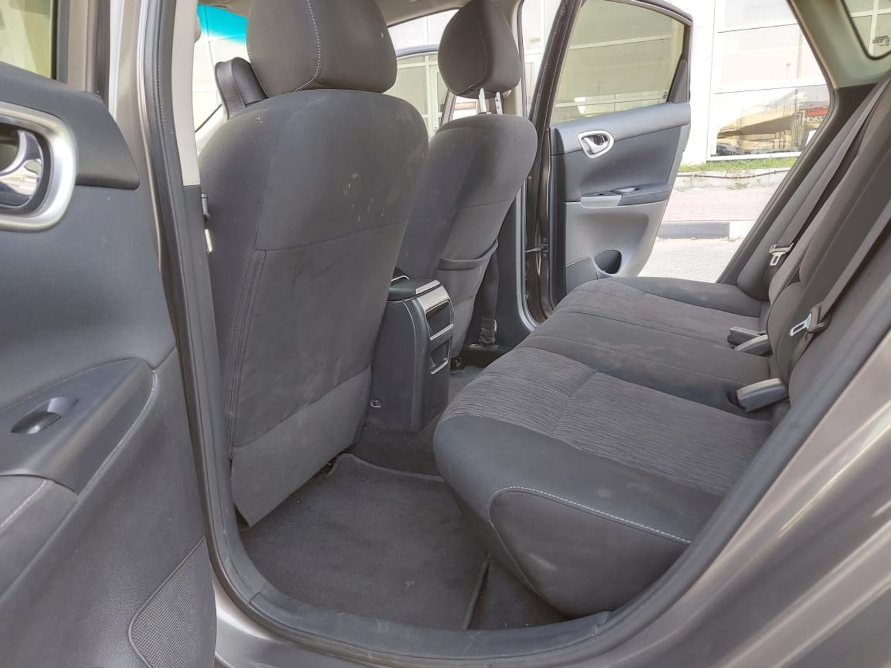 Nissan Sentra SV 1.6L (113 HP)