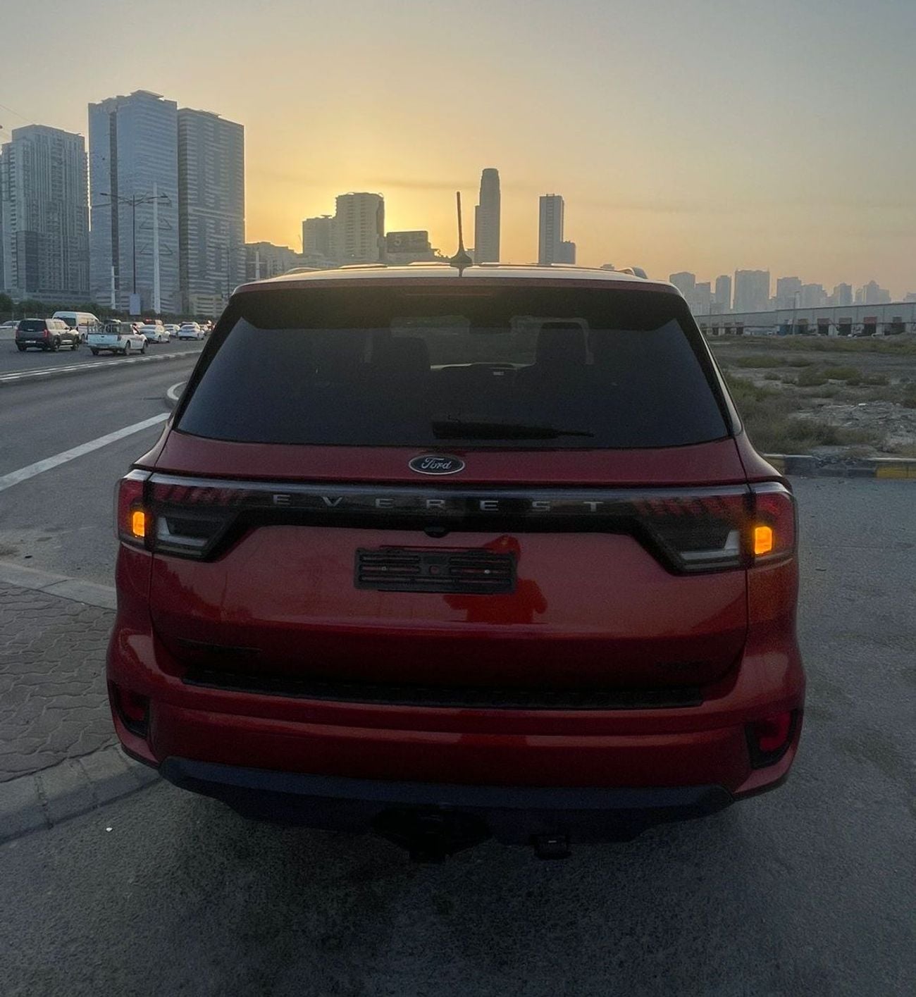 Ford Everest diesel 3.0 liter ,right hand drive only for export available
