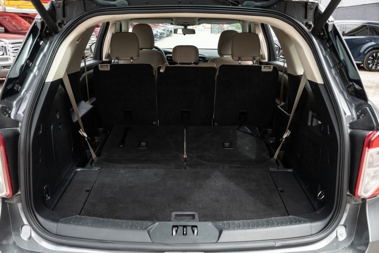 فورد إكسبلورر Base 100A 3.3L RWD