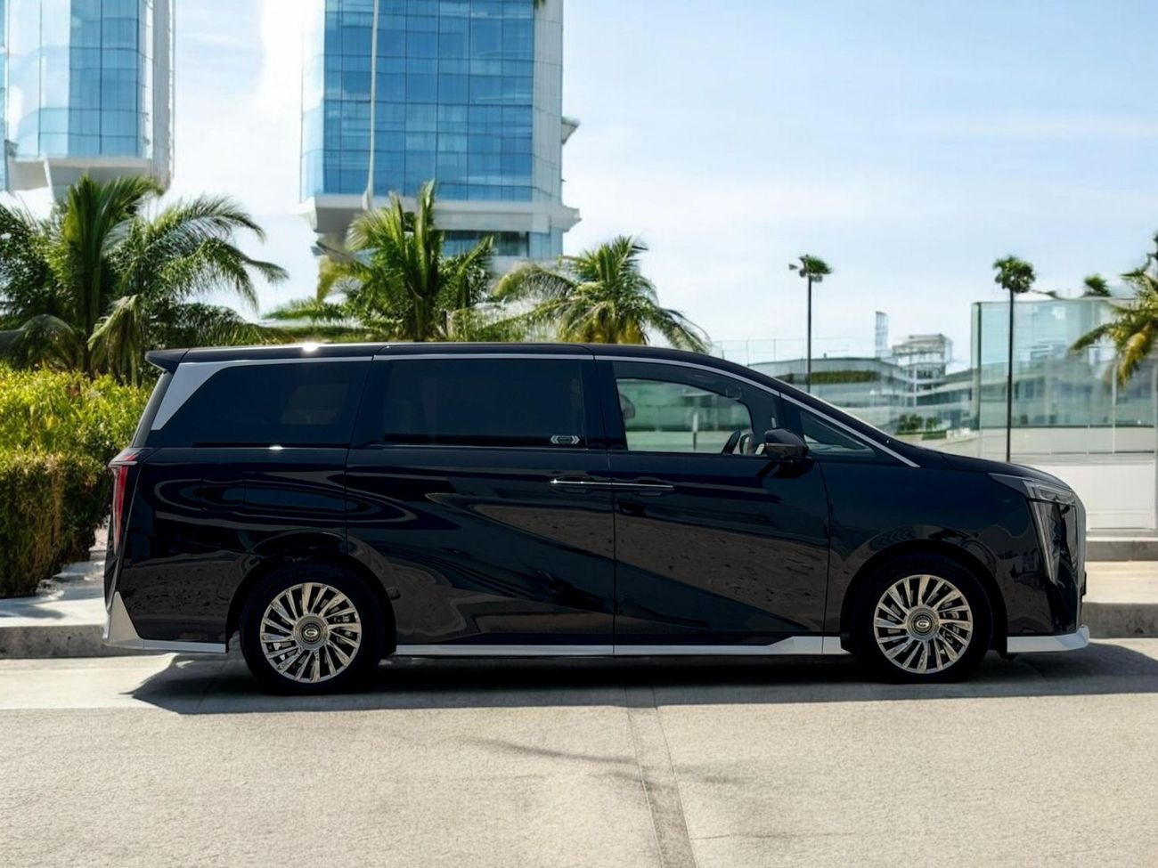 GAC M8 AED 2,920 PM | GAC M8 GX 2.0TC I4 |GCC SPECS |7SEATER |LUXURIOUS INTERIOR |MASSAGE SEATS