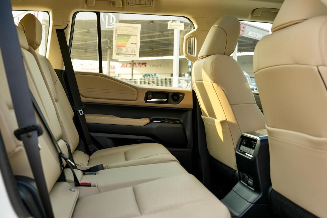 تويوتا برادو TOYOTA LAND CRUISER PRDO VXL  2.4L PETROL TURBO  MODEL 2025