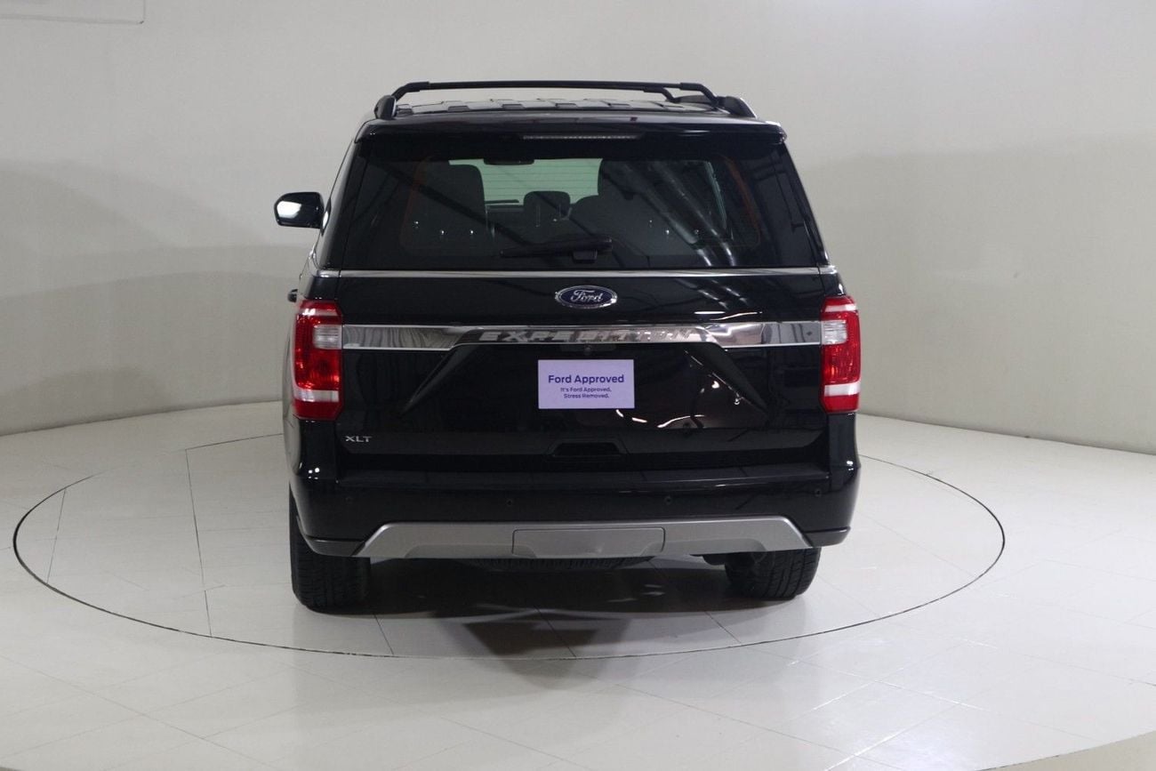 Ford Expedition XLT XT021 /  AL TAYER MOTORS AL QOUZ SHOWROOM
