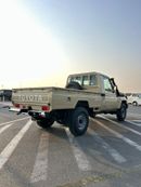 Toyota Land Cruiser Pick Up Std 4.0L Single Cab Utility 4WD