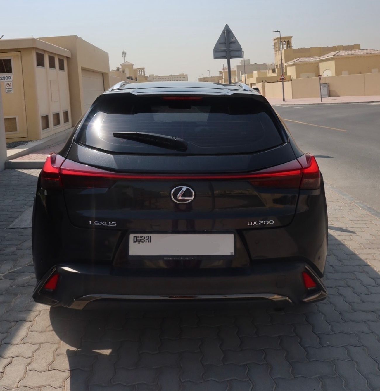 Lexus UX200 F SPORT