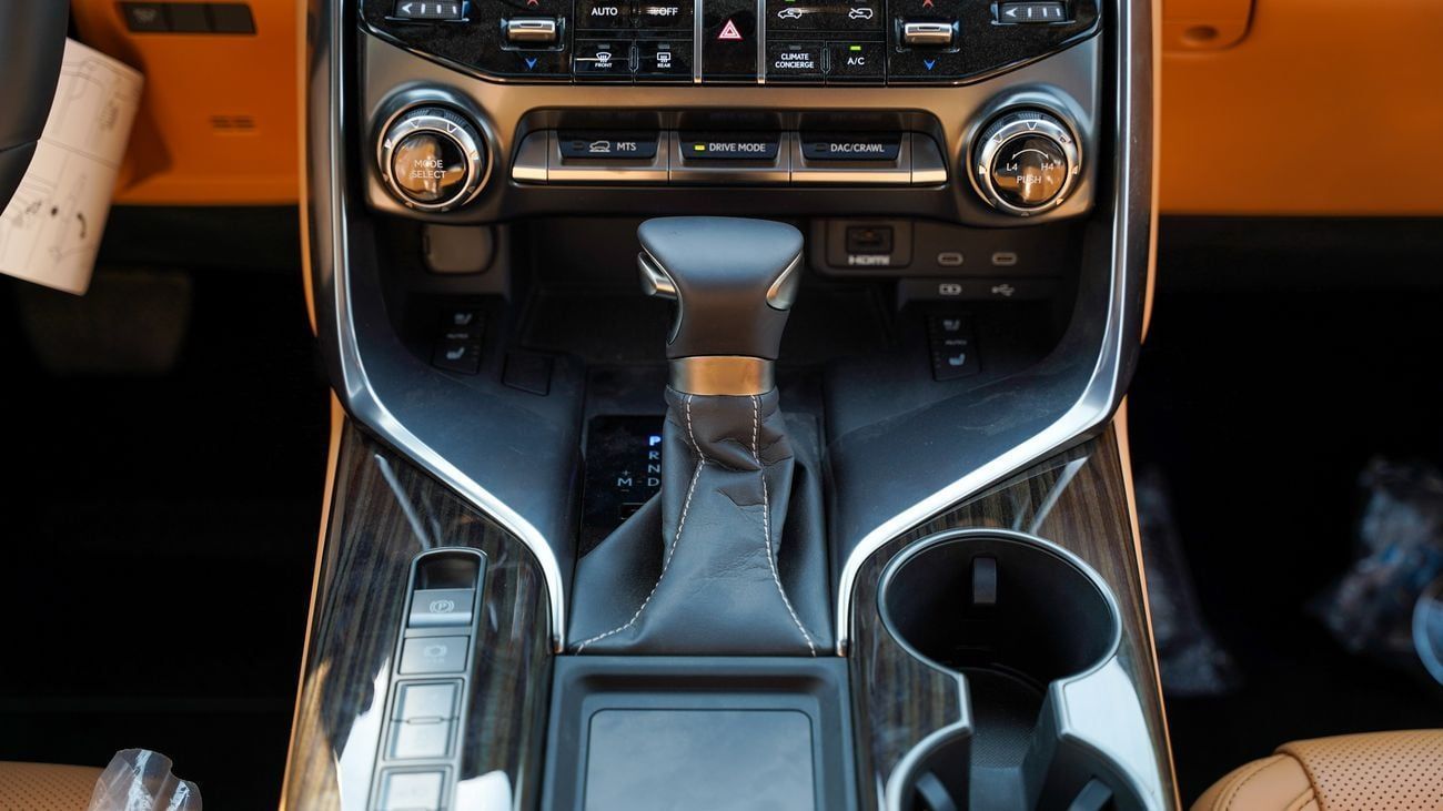لكزس LX 600 Signature 3.5L