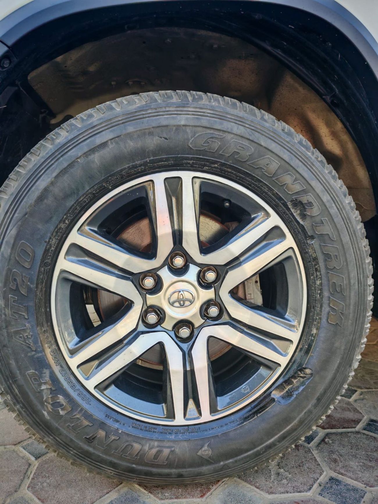 تويوتا فورتونر VX2 4X4 Diesel 2.8L