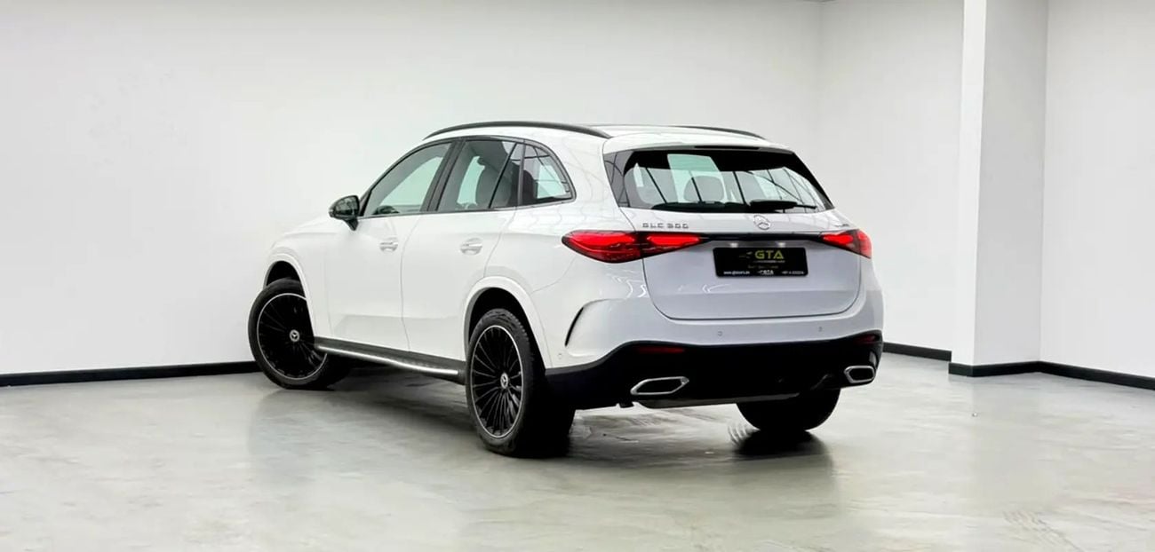 Mercedes Benz GLC 300 4MATIC GLC300 4MATIC, MB Warranty + Service Pack, Full MB Service History, GCC