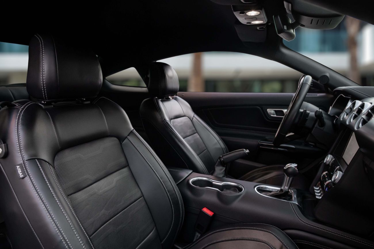 فورد موستانج Mustang | 2,350 P.M | 0% Downpayment | Apple Car Play | AC Seats | Warranty!