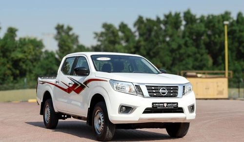 Nissan Navara Std 2.5L 4WD A/T Nissan Navara 4WD 2019 GCC Original Paint accident-free in excellent condition 1175