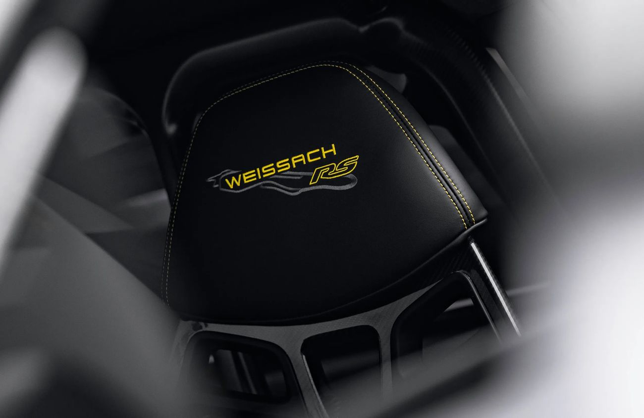 Porsche 911 4.0L F-6 Naturally Aspirated Engine