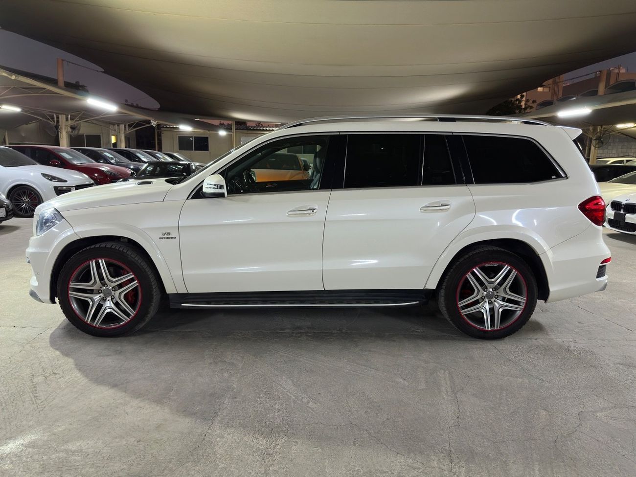 Mercedes-Benz GL 63 AMG 2014 5.5L | FULL SERVICE HISTORY | TWO KEYS | PANORAMIC ROOF | FULLY LOADED