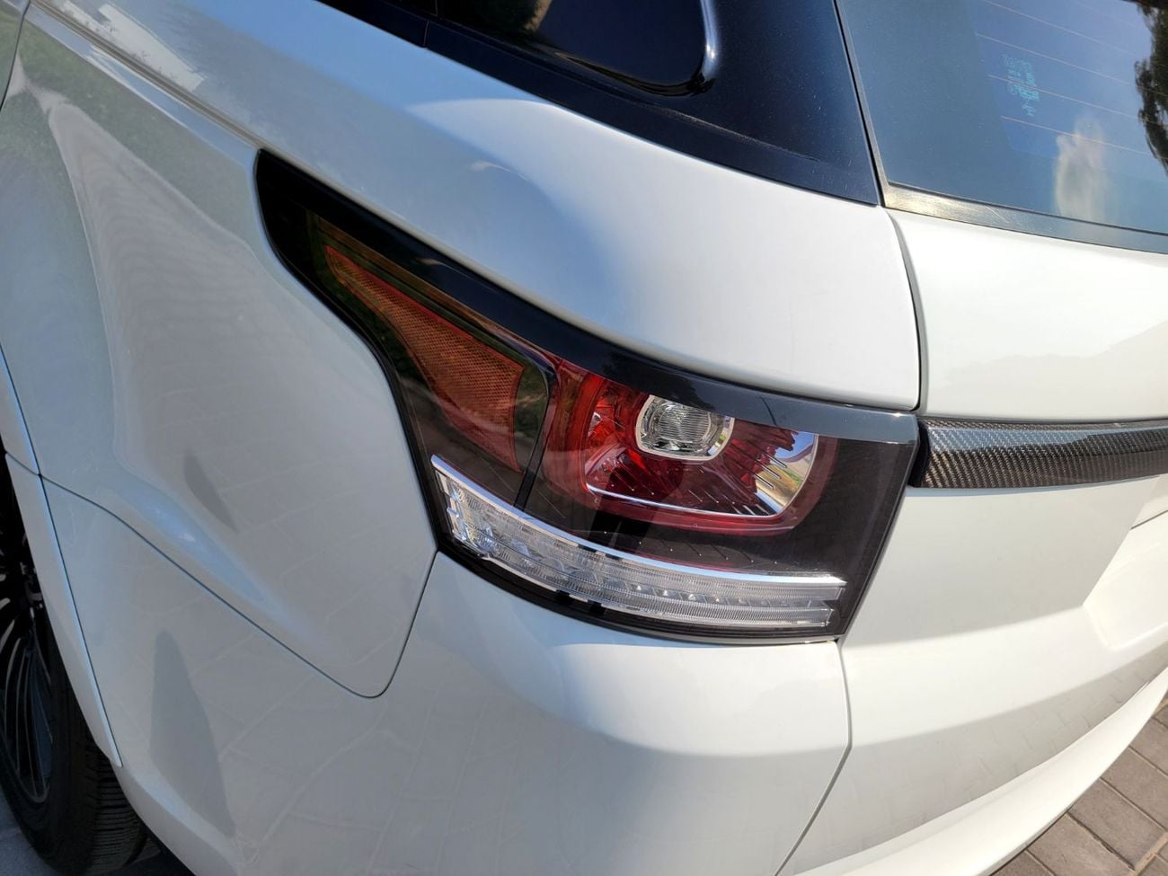 Land Rover Range Rover Sport SVR 5.0L (575 HP) AWD