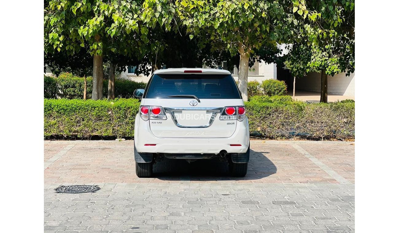 Toyota Fortuner GXR 1270 P.M FORTUNER 4.0 ll ORIGINAL PAINT ll 0% DP ll GCC ll WELL MAINTAINED