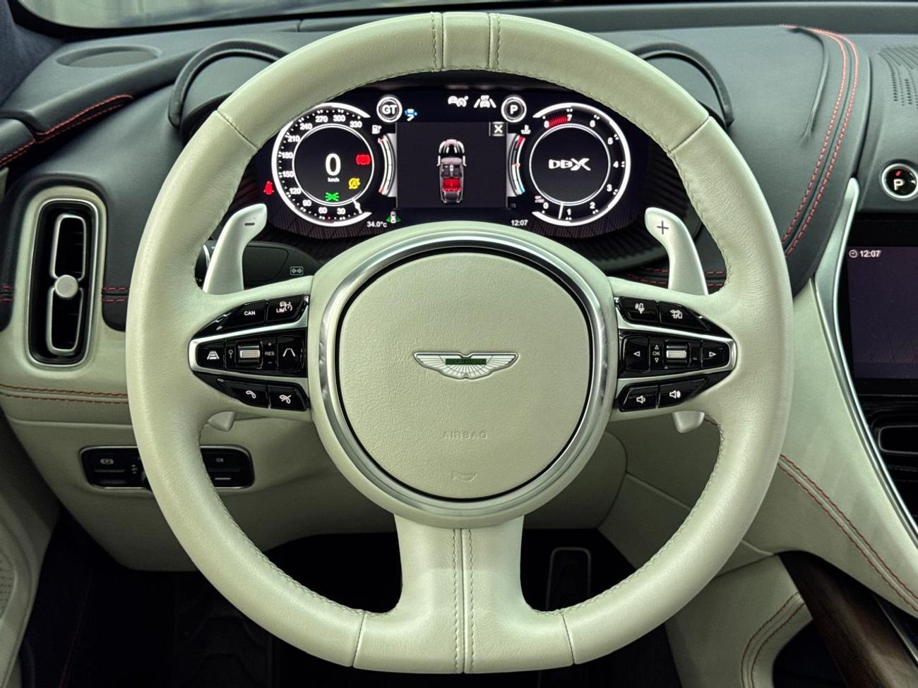 أستون مارتن DBX 2021 Aston Martin DBX 505, Feb 2027 Aston Martin Warranty, Fully Loaded, Very Low Kms, GCC