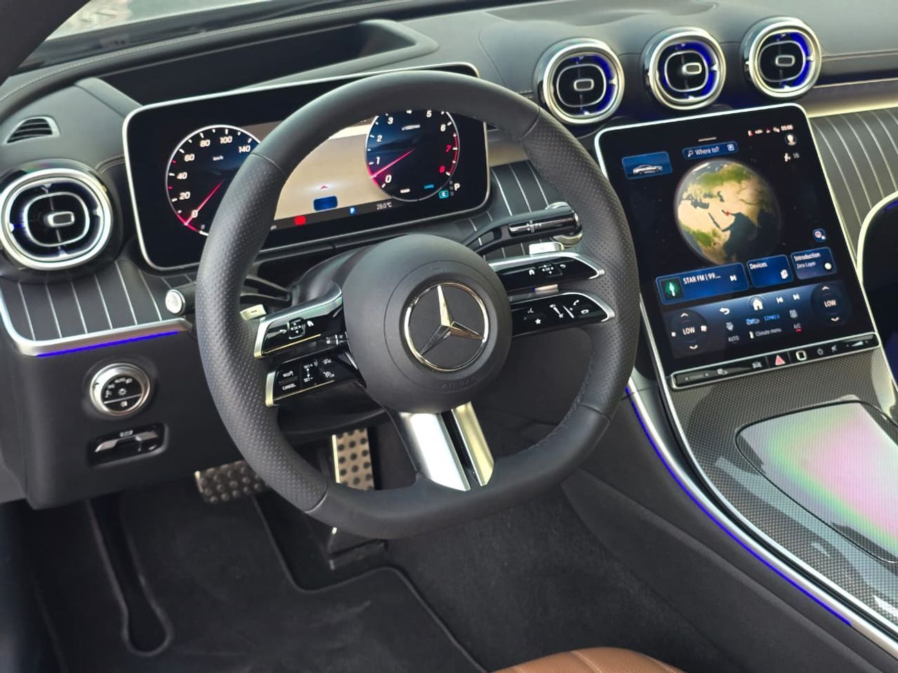 Mercedes-Benz CLE 450 Coupe !! CLEAN TITLE !! CLE-450 4-MATIC KOREAN 2025 // ACCIDENT FREE // ORGINAL PAINT // PERFECT CONDITION