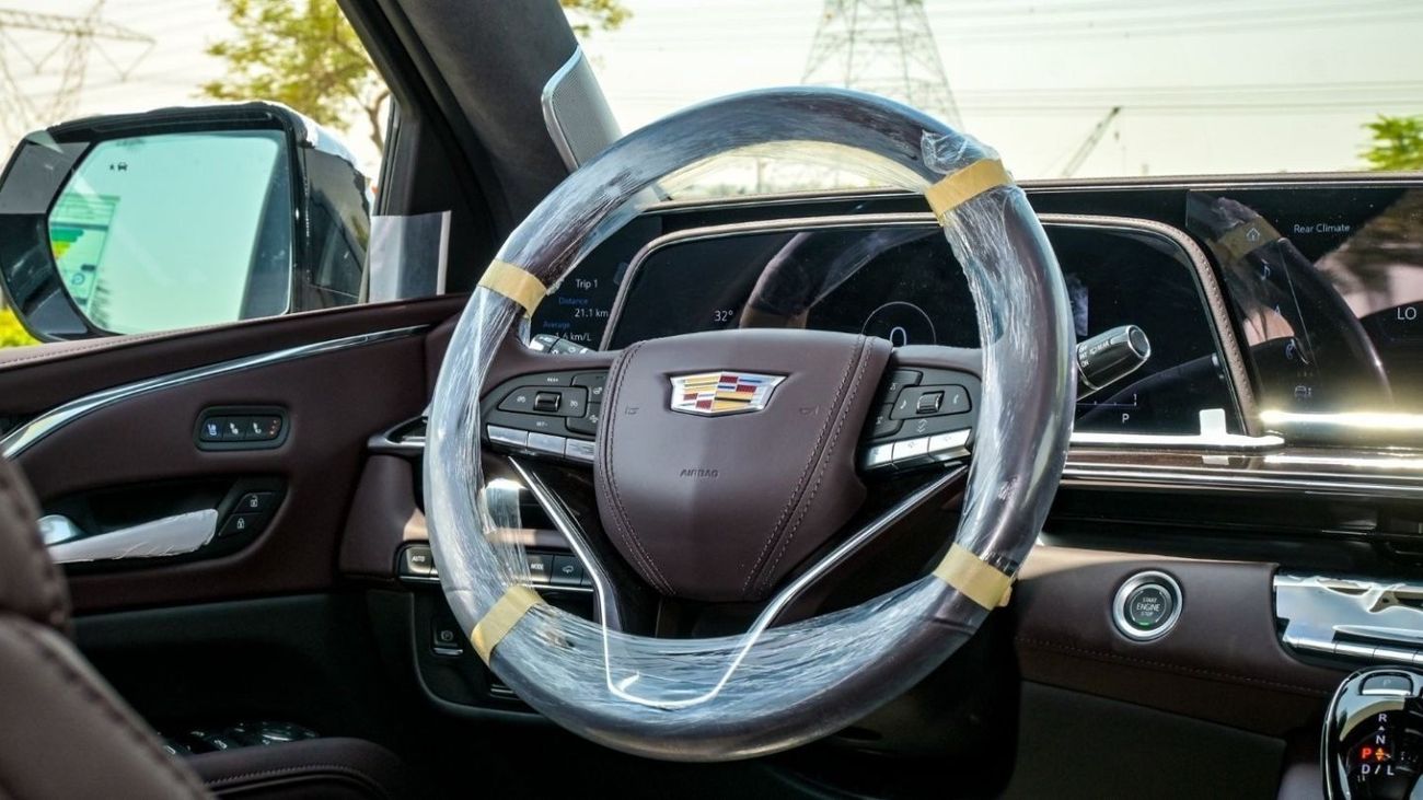 Cadillac Escalade Cadillac Escalade 600 Sport Platinum 6.2L | V8 | AWD | 2024 Brand New For Export