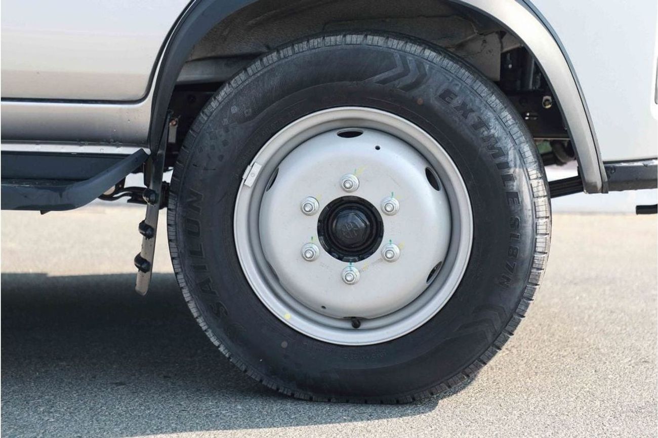 Geely Farizon 2024 SUPER VAN FARIZON F3E FENCE - SILVER inside BLACK | Export Only