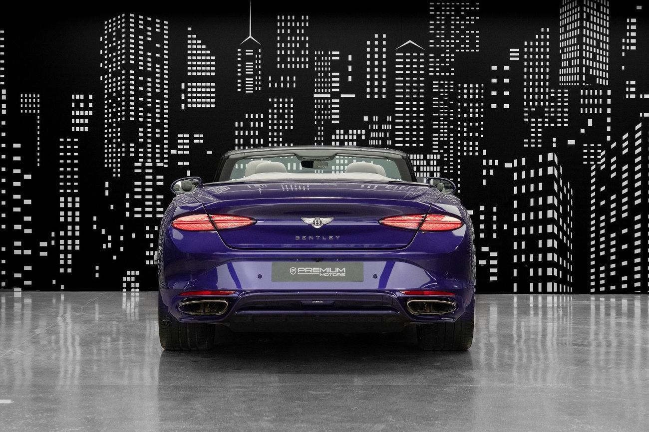 Bentley Continental GTC Speed 4.0T (Hybrid)