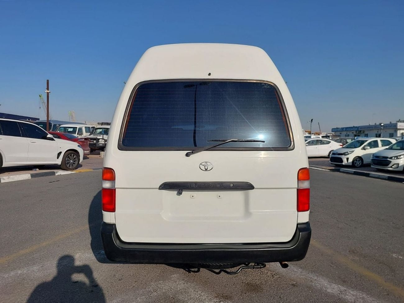 تويوتا هاياس TOYOTA HIACE COMMUTER VAN RHD 2003 MODEL 3.0 L DIESEL MANUAL(PM15151)