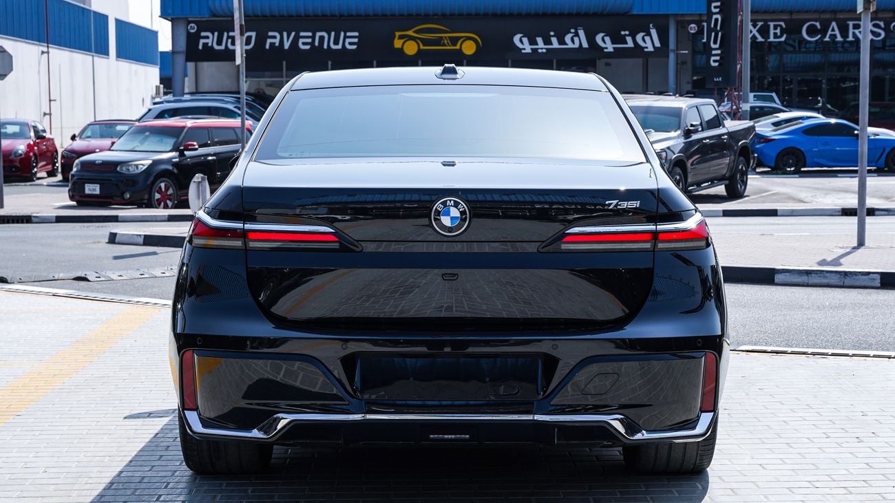 بي أم دبليو 735i
