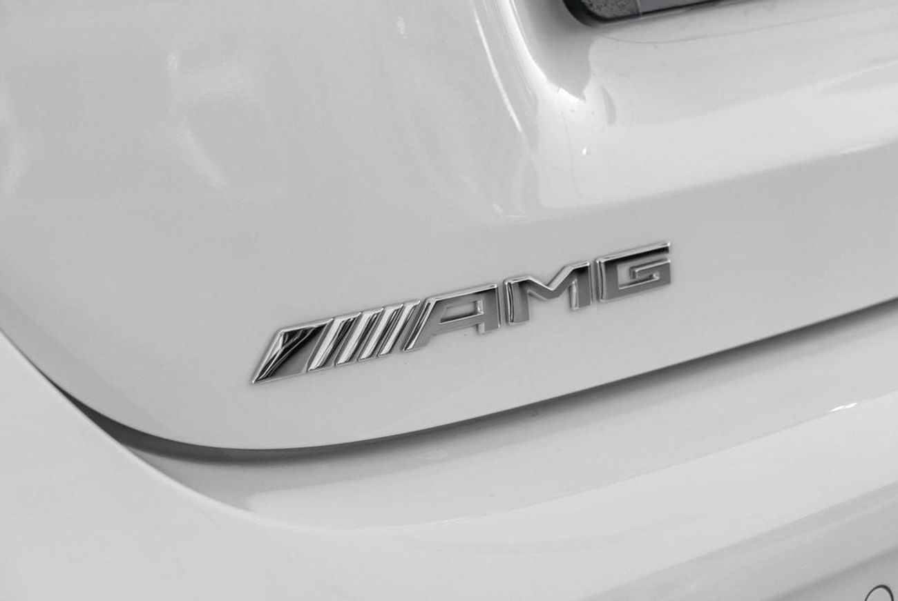 مرسيدس بنز A 35 AMG 4MATIC Hatchback