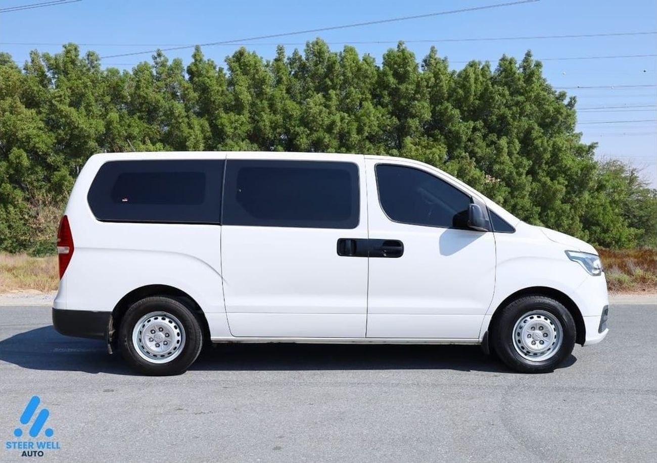 Hyundai H-1 GL Crew Van 2.5L RWD / Like New Condition / Book Now!